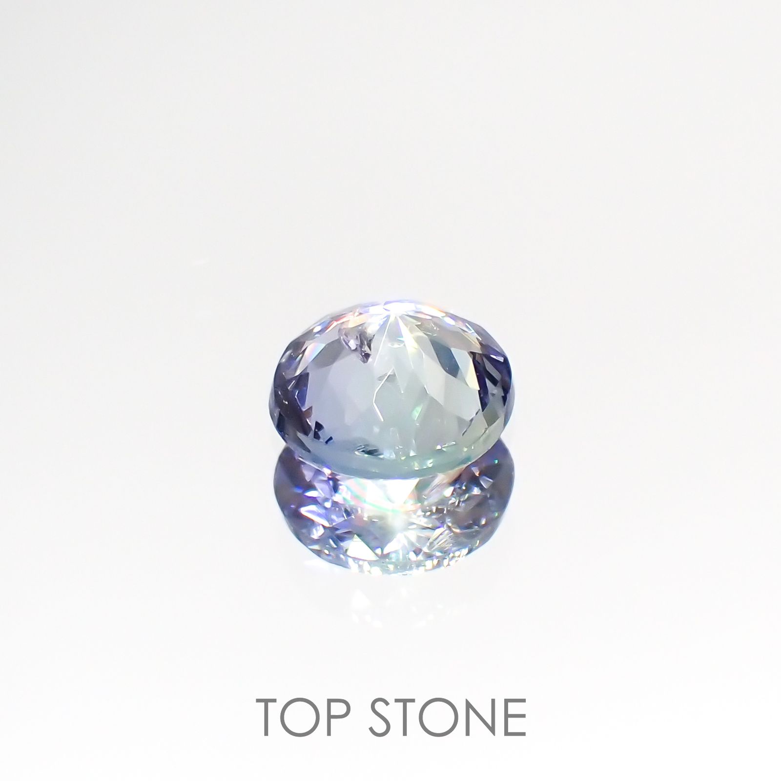 バイカラータンザナイト(ゾイサイト) タンザニア産 ルース 0.72ct[210912657]5.9×5.8mm前後