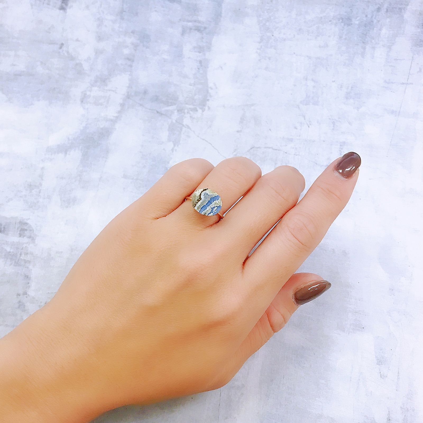 マトリックスブルーオパール アメリカ・オレゴン州産 3.52ct[220917809]12.1x10.3mm前後