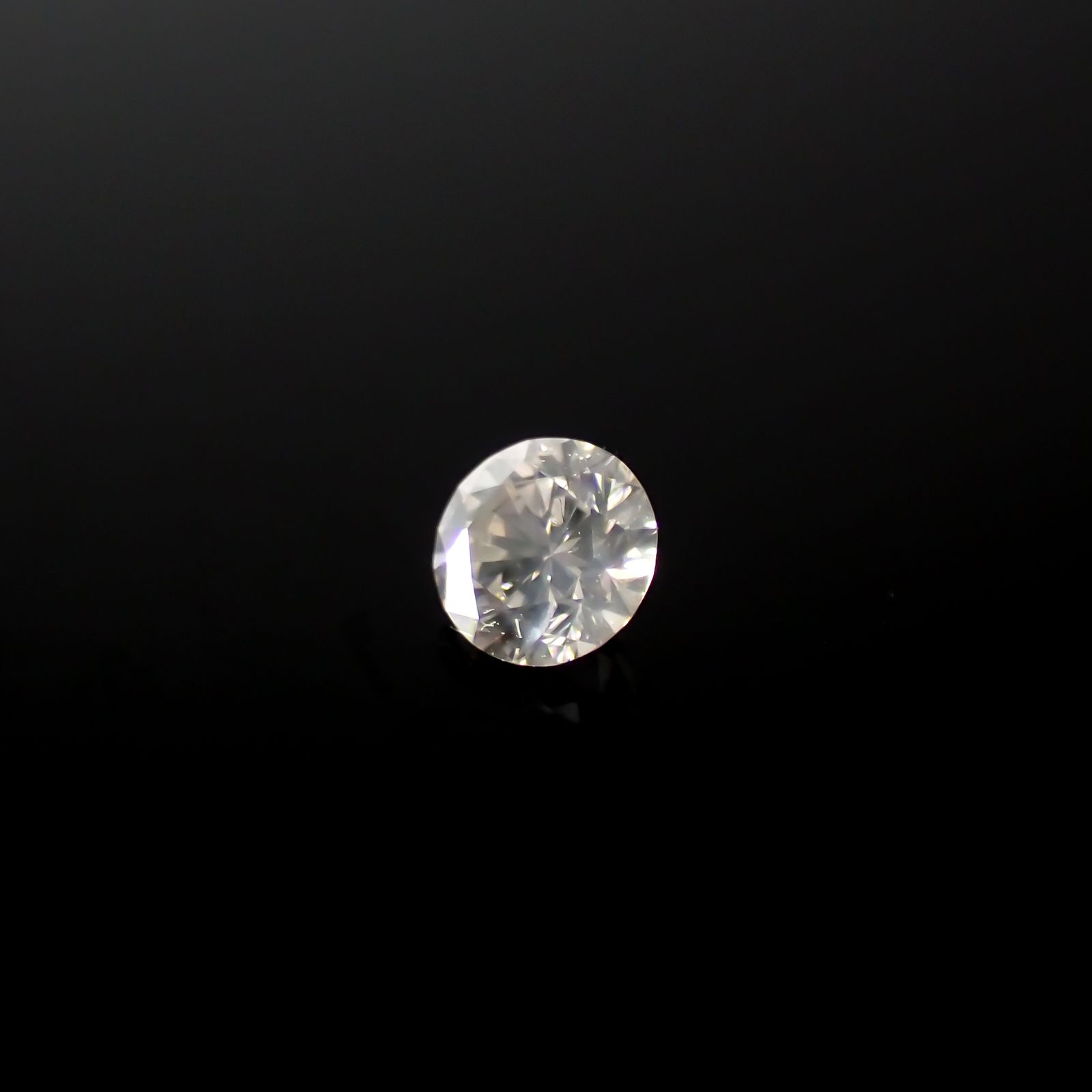 シルキーダイヤモンド 0.088ct[240326613]2.8x2.8mm前後
