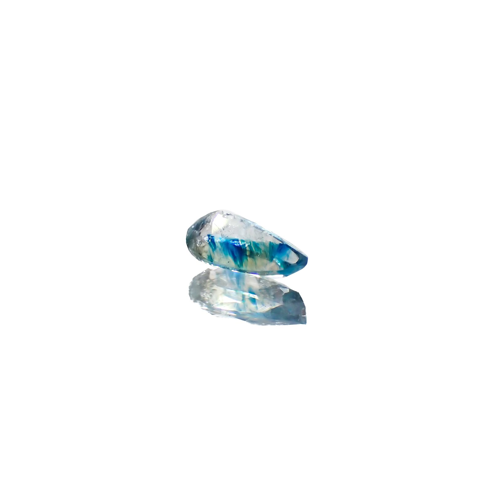 ユークレース ジンバブエ産 0.15ct[231224472]4.7x2.7mm前後