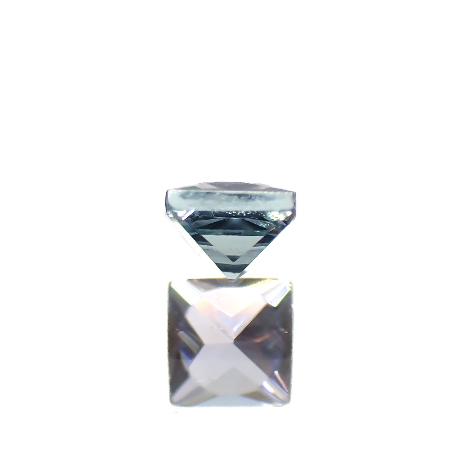 ◇プリンセスカット◇ブルーグリーンコーネルピン(宝石名コーネルピン)タンザニア産 0.067ct 識別済[221219237]2x2mm前後