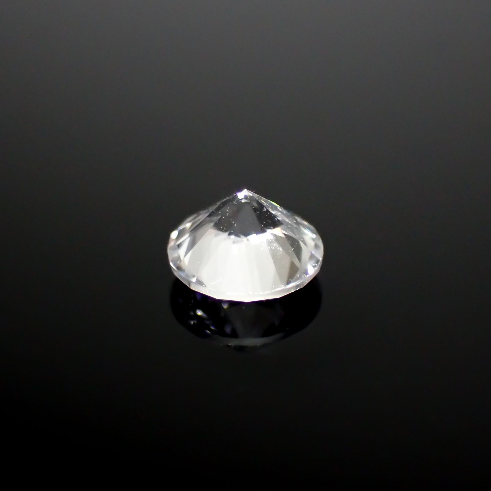 フェナカイト ロシア産 0.28ct [241129481]4.2x4.2mm前後 | TOP STONE(トップストーン)