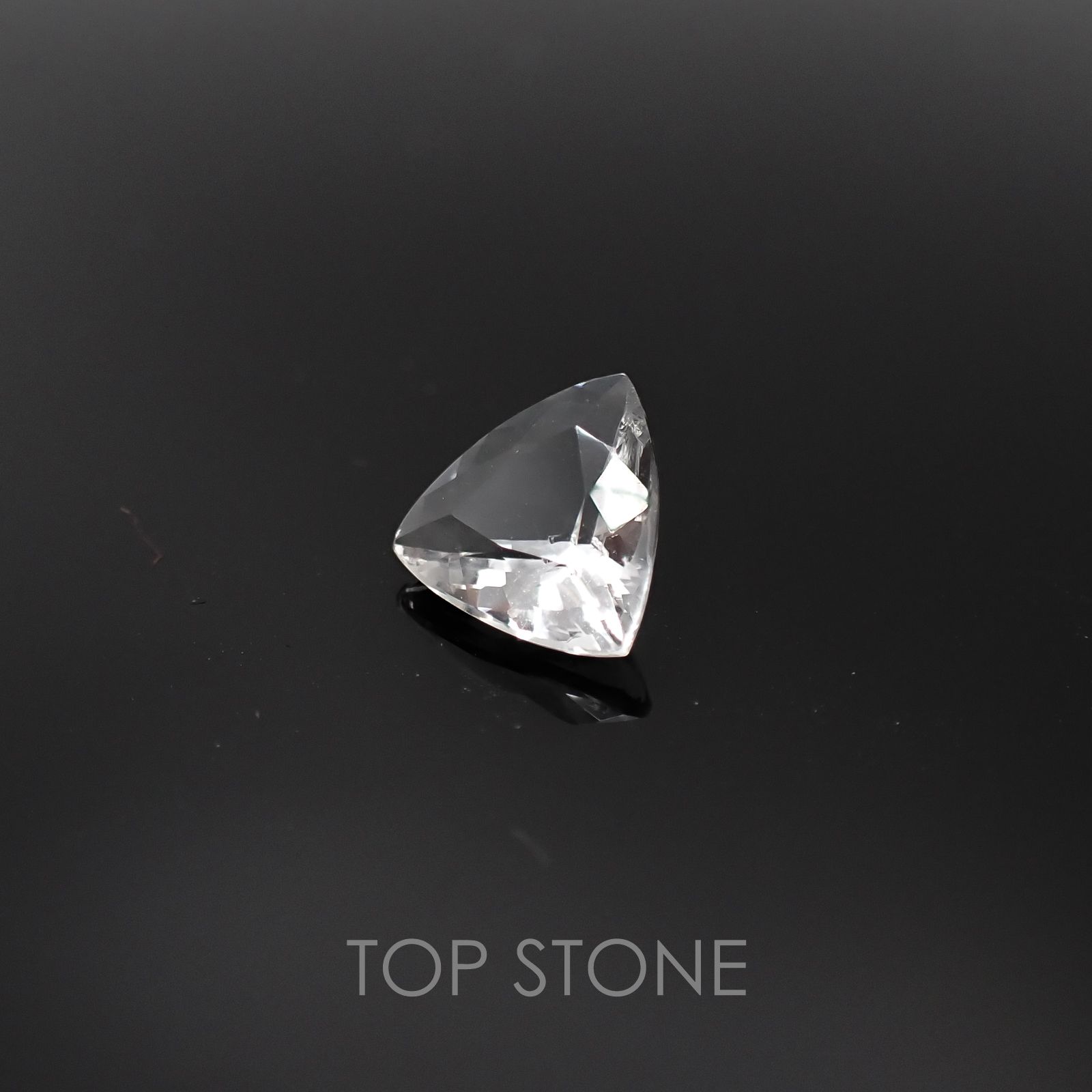 ハイアライトオパール メキシコ産 ルース 1.19ct[20085237]8.3×8.3mm前後