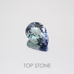 バイカラータンザナイト(宝石名ゾイサイト) タンザニア産 2.507ct ソ付(彩珠)[210410411]11×7.4mm前後