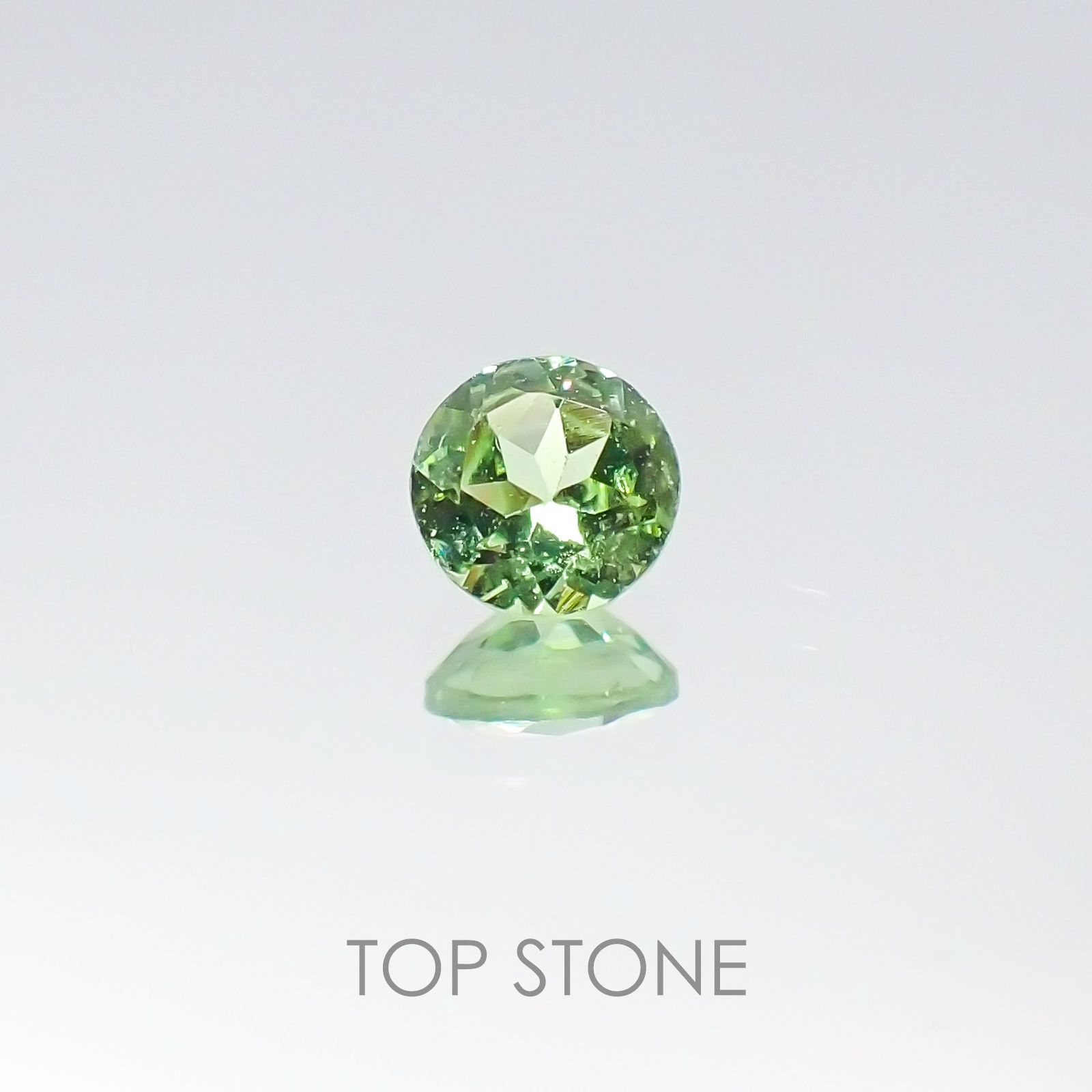 ミントガーネット ケニア産 ルース 0.25ct[20106121]3.8×3.8mm前後