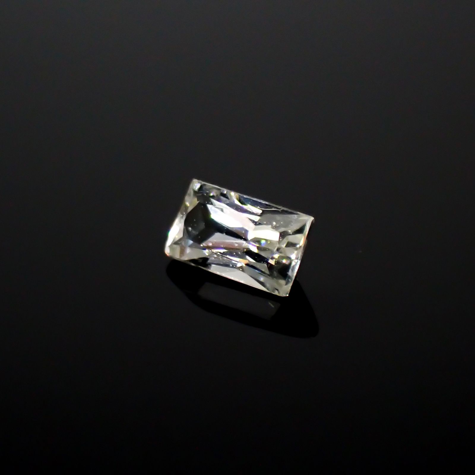 リューコガーネット ビルマ産 0.30ct[240728472]4.9x2.7mm前後