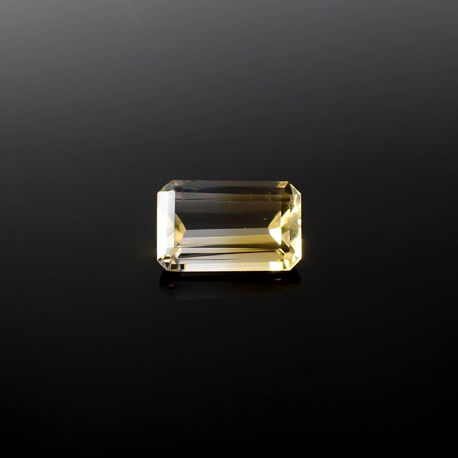 バイカラーシトリン ブラジル・ミナスジェライス州産 5.29ct[240326457]13.4x8.6mm前後