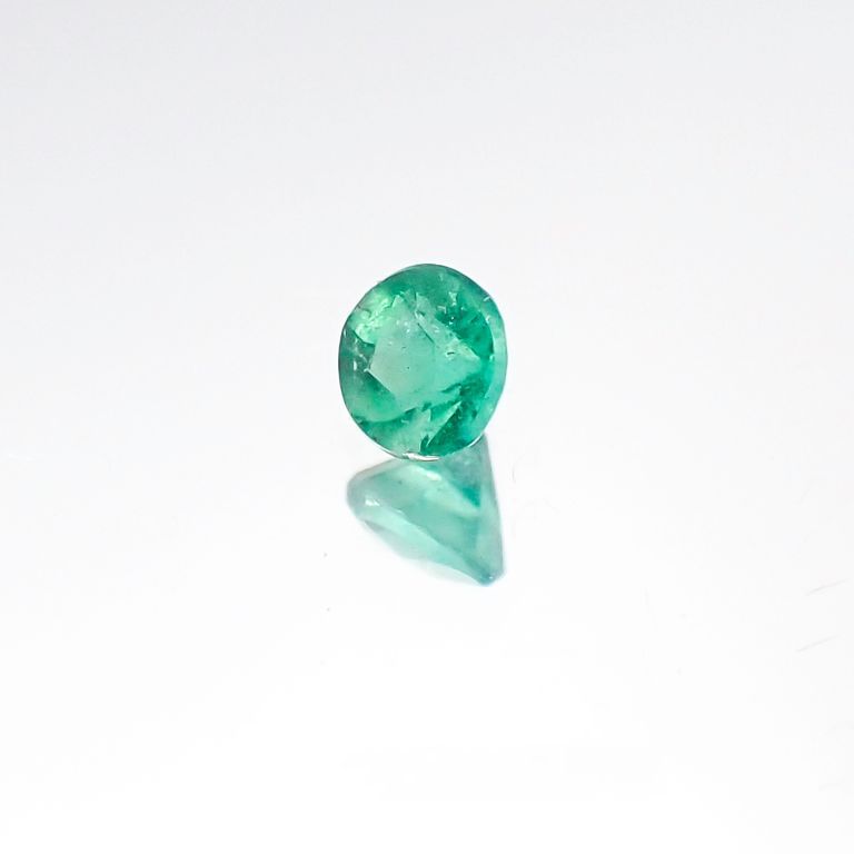 パライバトルマリン(宝石名トルマリン/別名パライバ・トルマリン) ブラジル・パライバ州バターリャ鉱山産 0.12ct 識別済[20096287]2.9×2.9mm前後