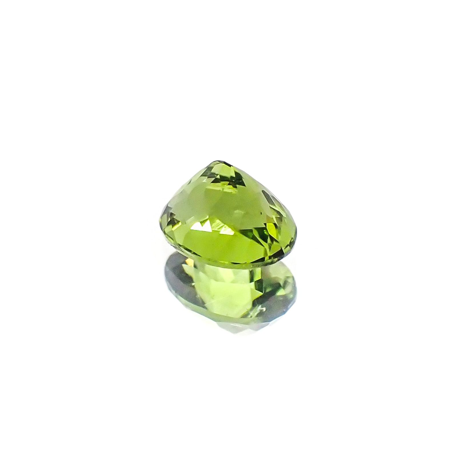 クロムトルマリン(宝石名クロム・トルマリン)タンザニア産 識別済 0.36ct / 5x3.7mm前後 [231023993]
