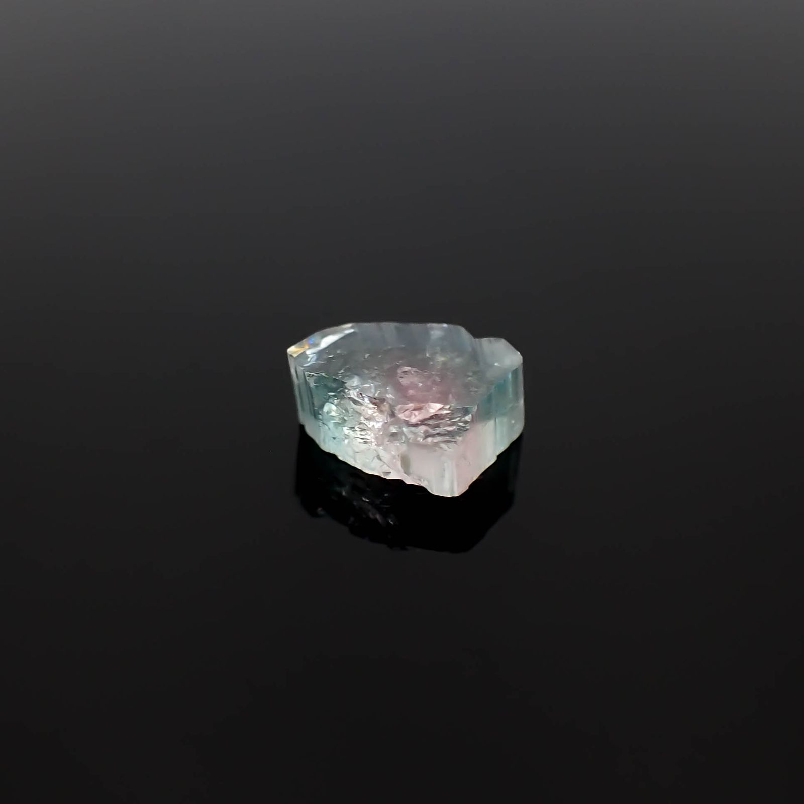 ウォーターメロントルマリン 原石スライス アフガニスタン産 1.43ct [250430218]7x6mm前後