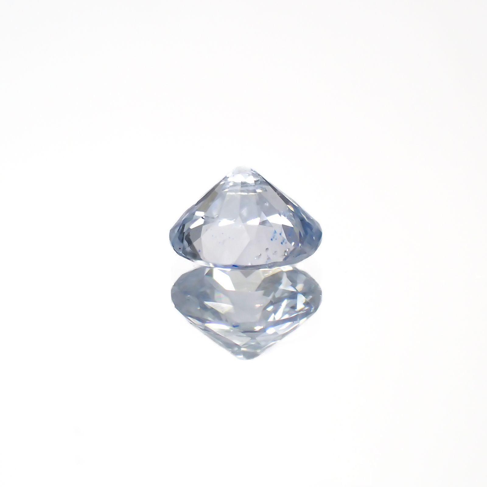 アイスブルーサファイア(宝石名サファイア)スリランカ/マダガスカル産 0.53ct 識別済[220918075]5x4.6mm前後