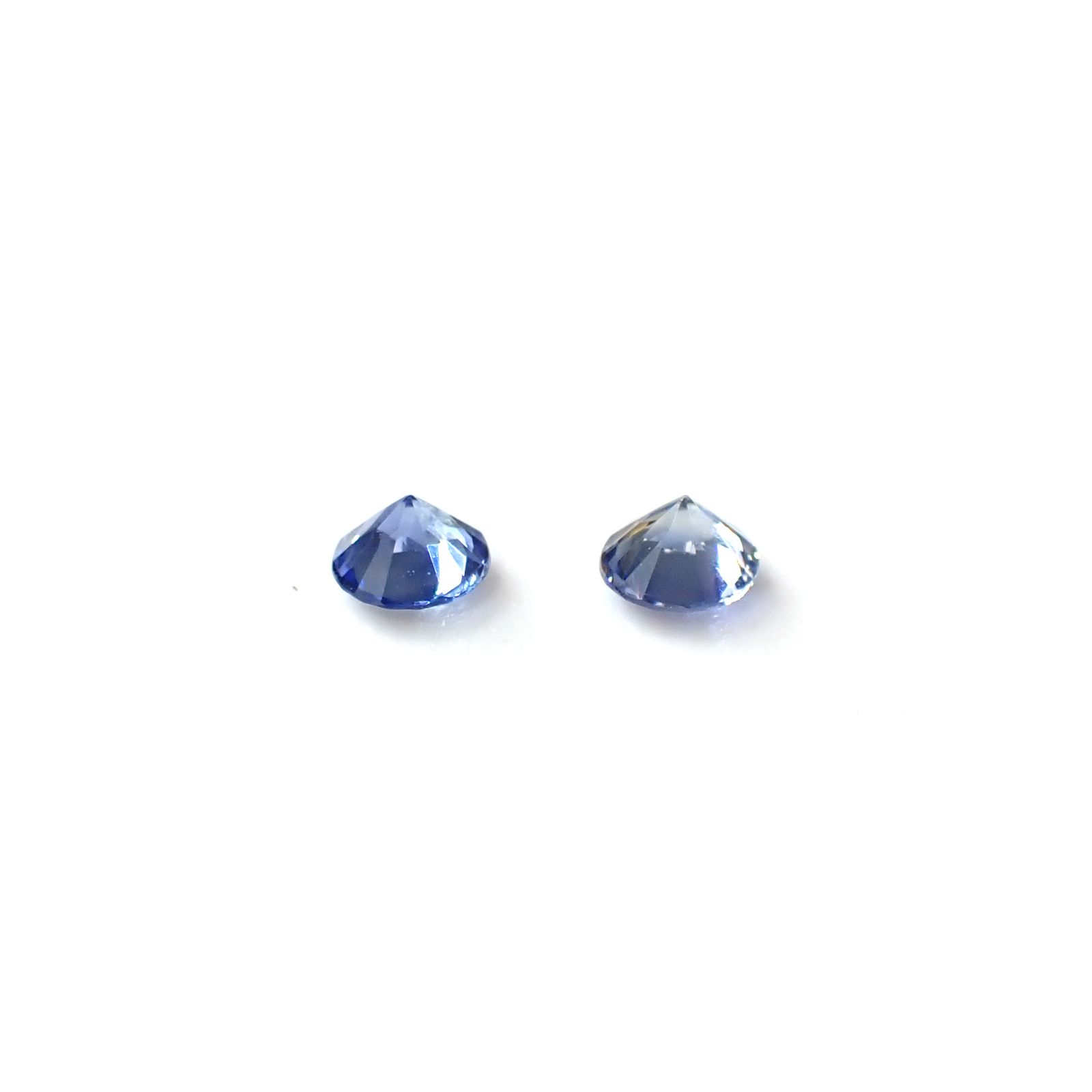 ◇ペアセット◇アイスブルーサファイア スリランカ/マダガスカル産 0.26ct(2pcs合計) [250830988]3x3mm前後