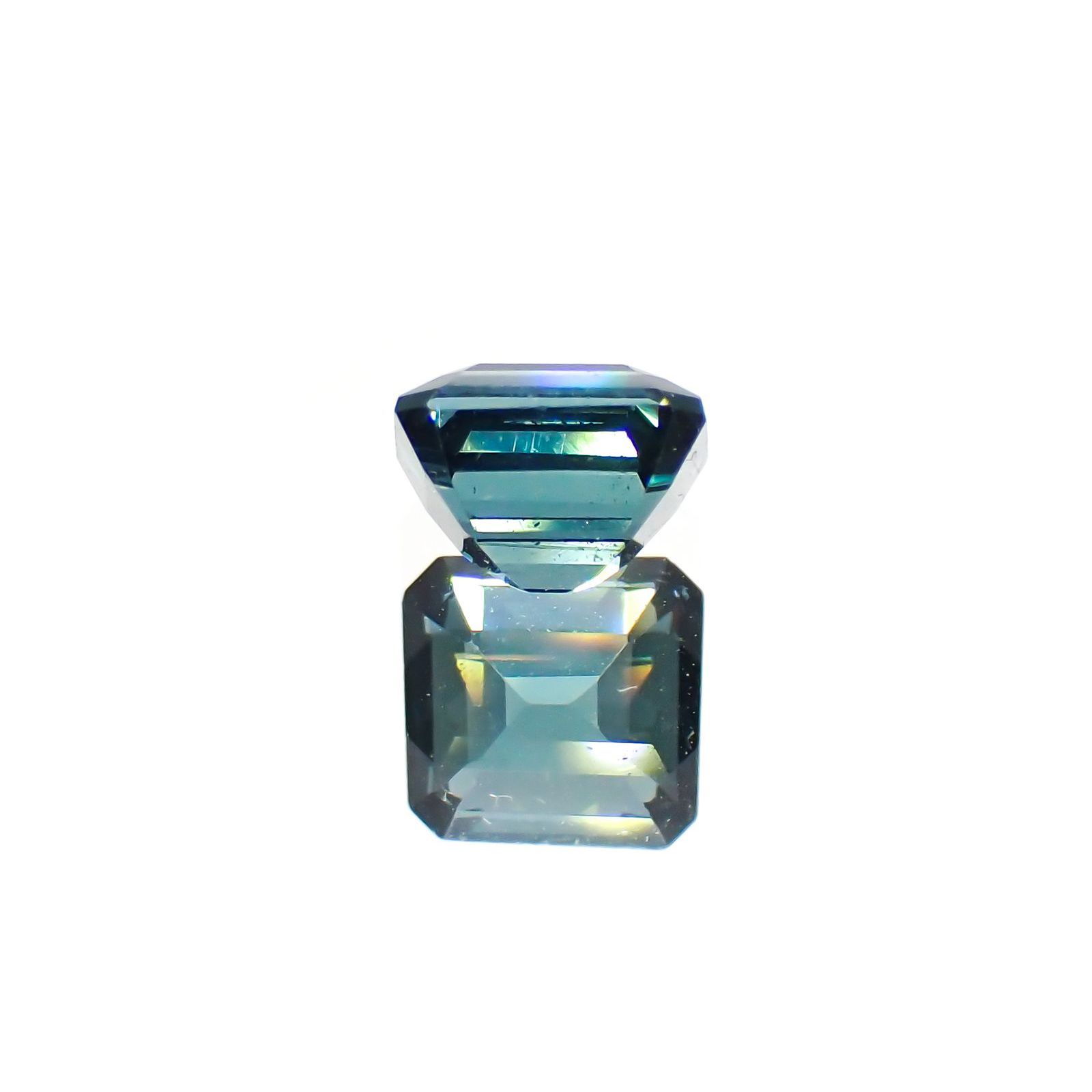 ブルートルマリン(宝石名トルマリン)アフガニスタン産 0.82ct 識別済[220115310]5.4x5.1mm前後