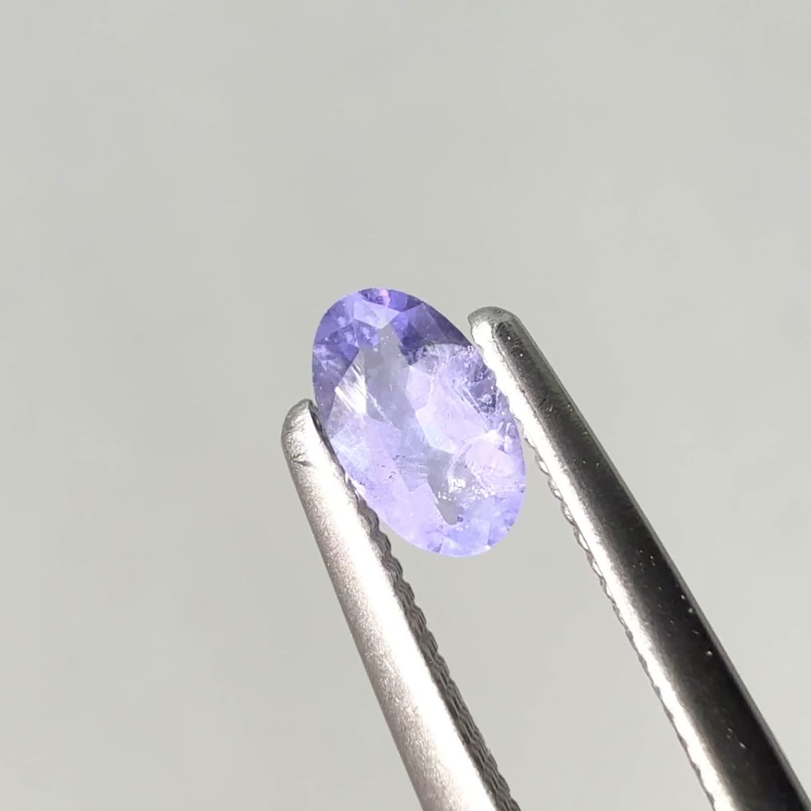 ハックマナイト アフガニスタン産 0.18ct [250530460]5x3mm前後