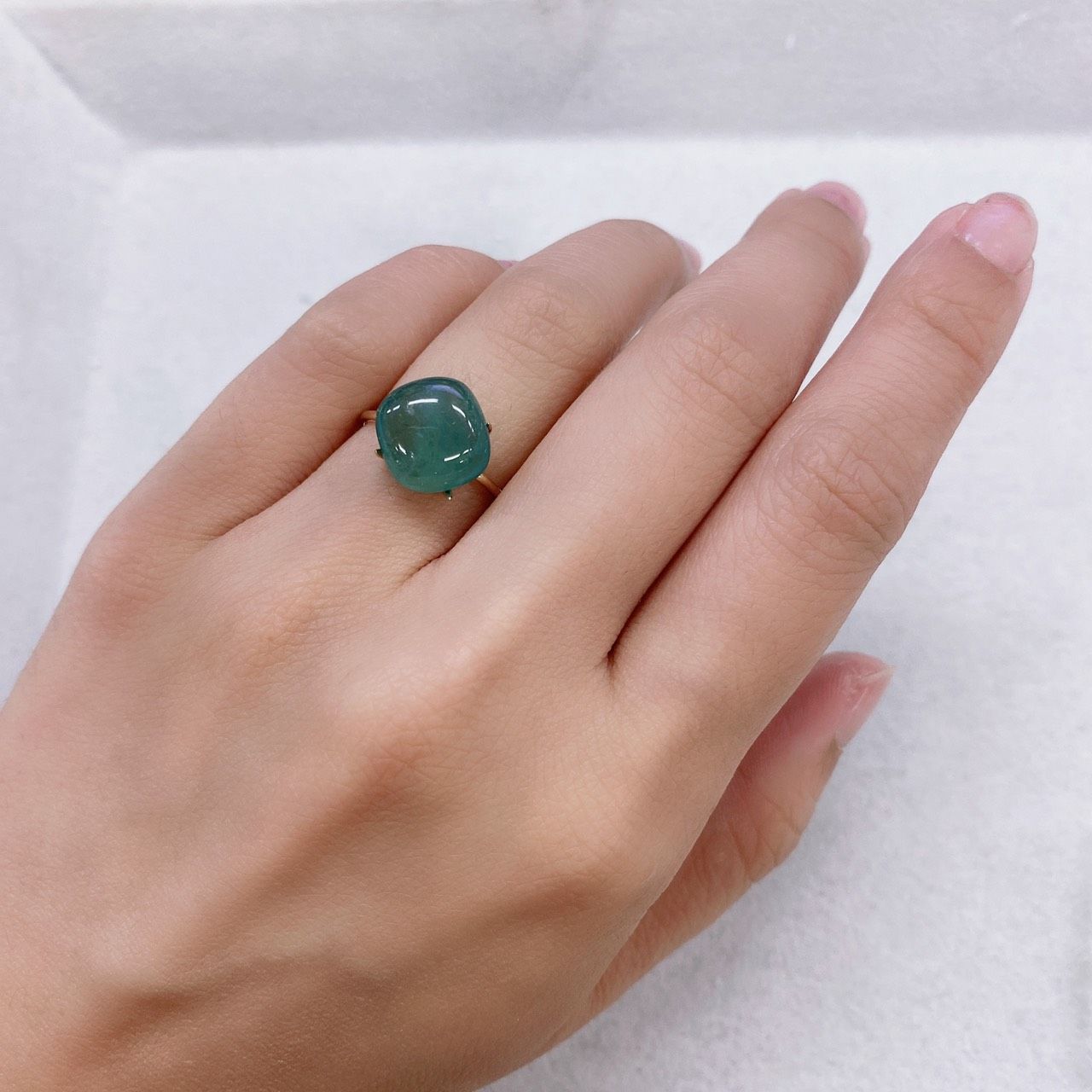 グランディディエライト マダガスカル産 ルース 5.25ct[210812382]10.9×10.4mm前後