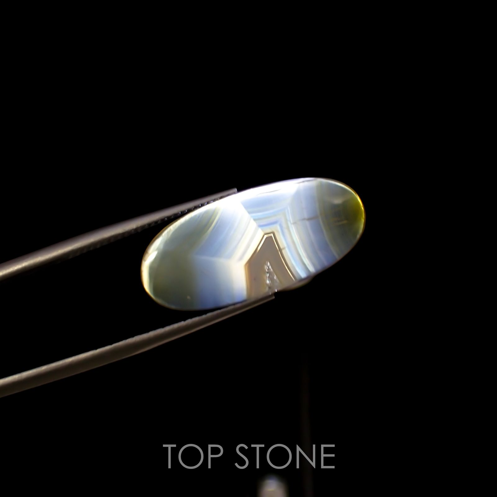 アイリスアゲート スライス インドネシア・スマトラ産 4.75ct[221118995]23.9x10.9mm前後