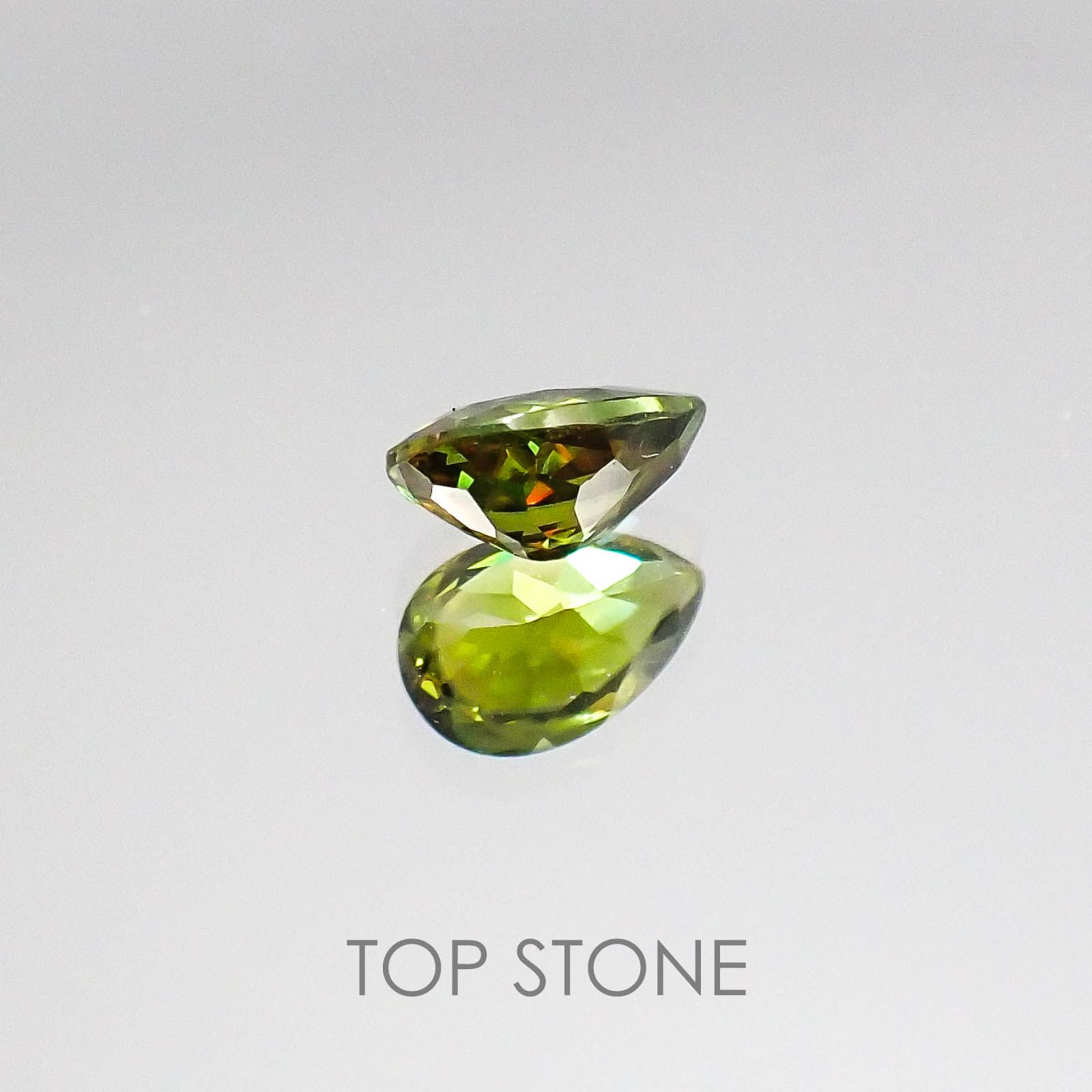 スフェーン パキスタン産 ルース 0.52ct[20073867]6.2×4mm前後