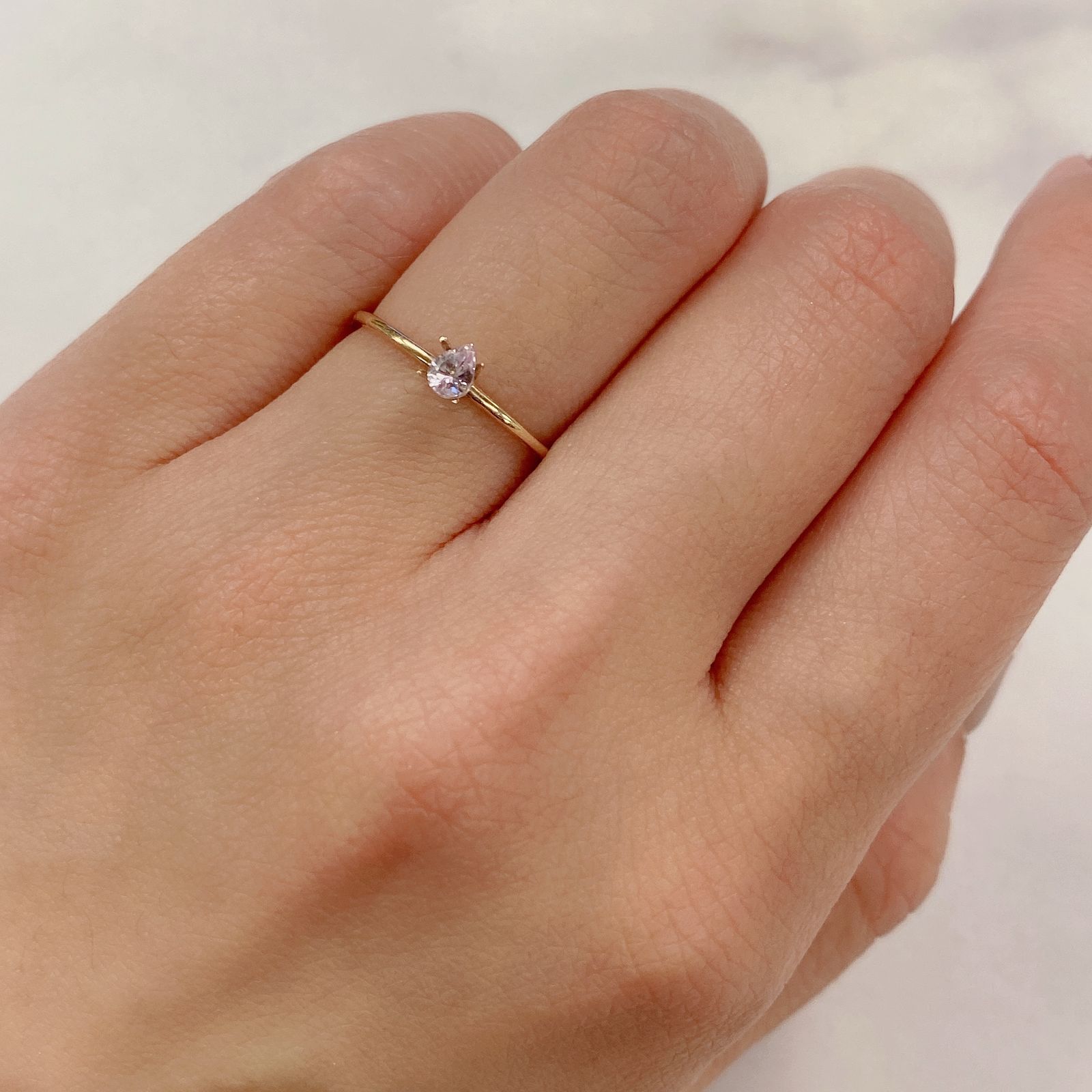 ピンクゾイサイト(宝石名ピンク・ゾイサイト) タンザニア産 0.18ct 識別済[20127882]4×3mm前後