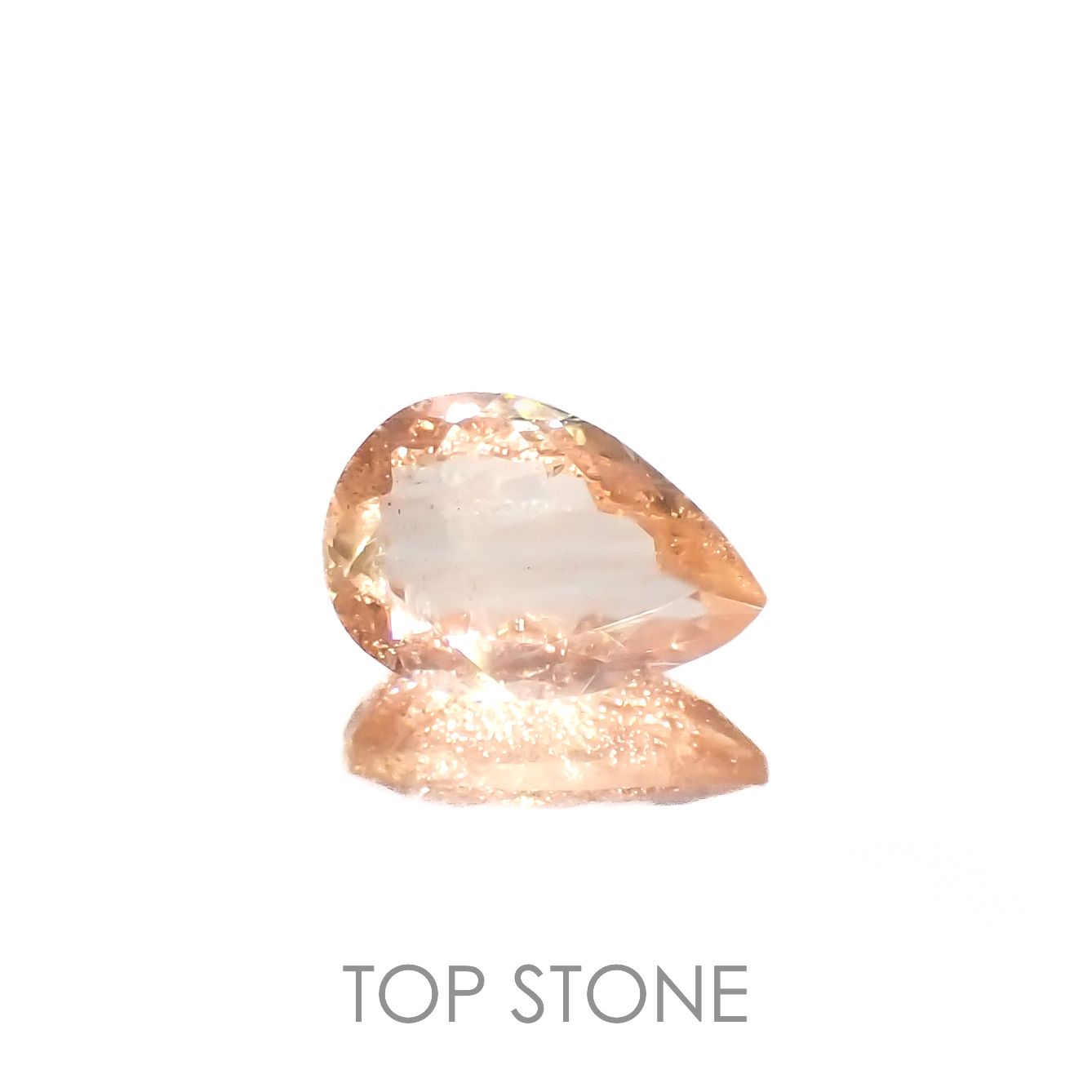 オレゴンサンストーン(宝石名ラブラドライト)アメリカ・オレゴン州産 1.18ct 識別済[230120124]8.9x6.1mm前後