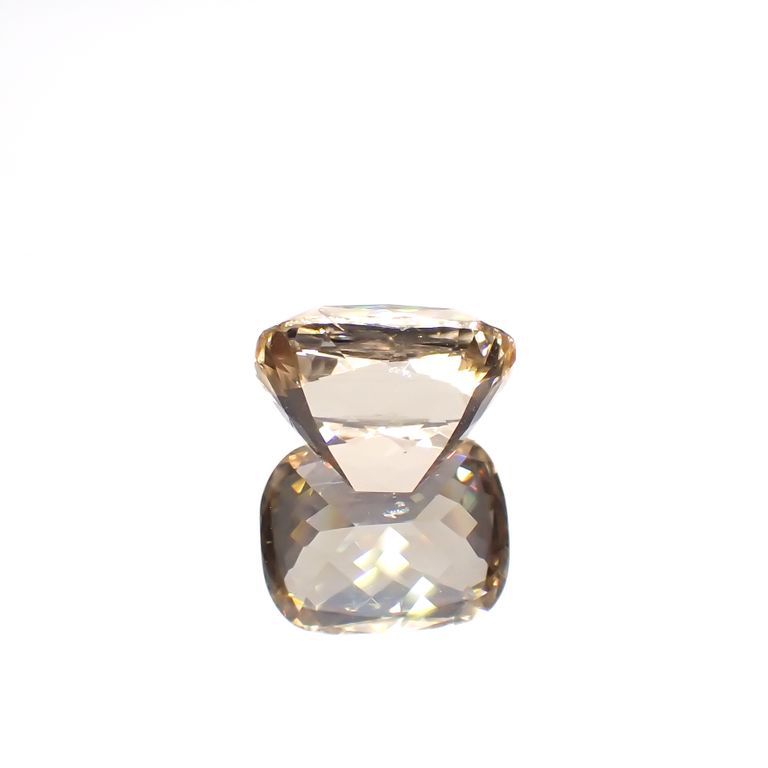 イエロースキャポライト フルオレッセンス(宝石名イエロー・スキャポライト)アフガニスタン産 3.432ct ソ付(彩珠)[221018468]10.3x8mm前後