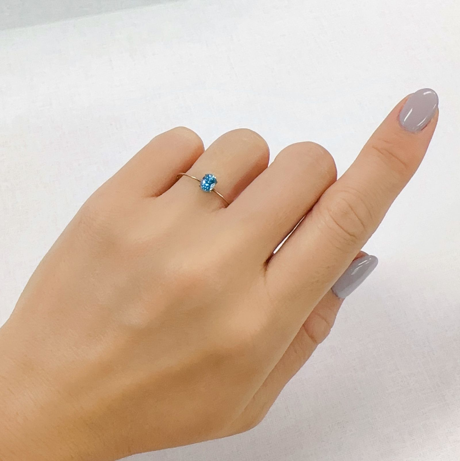 ブルージルコン カンボジア産 0.65ct[230823035]5.1x4mm前後