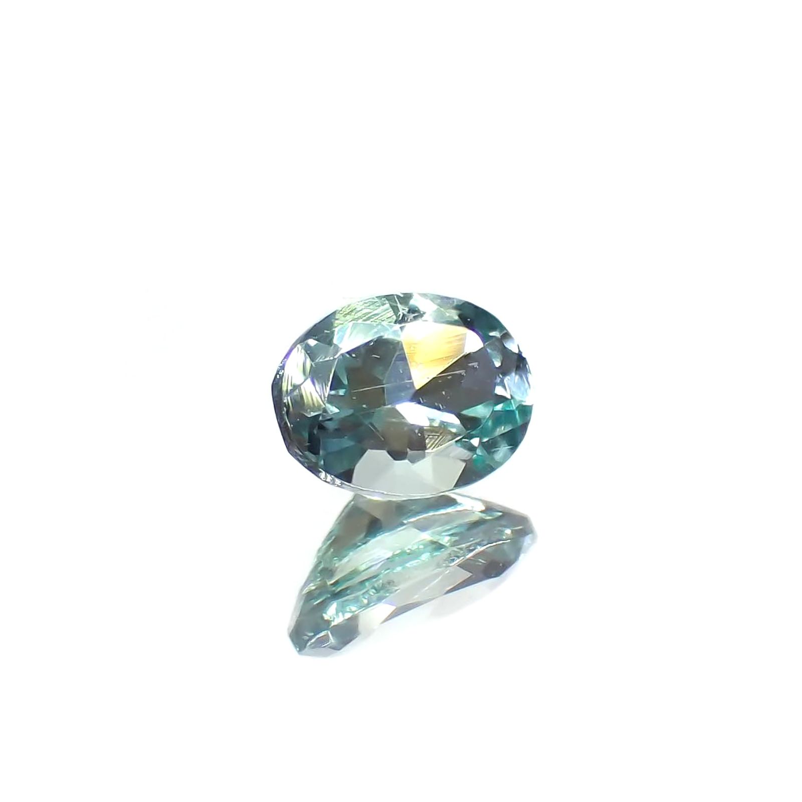 ブルーグリーンコーネルピン タンザニア産 0.17ct / 4x3mm前後 [260222849]