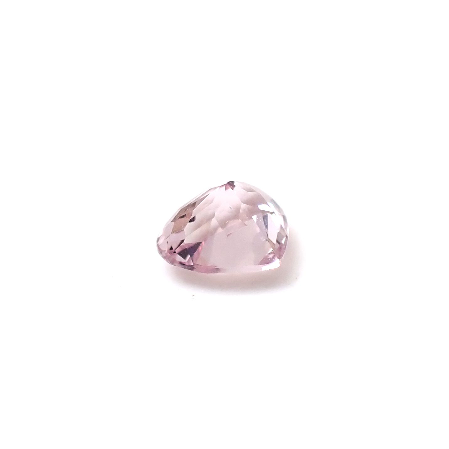 モルガナイト ブラジル産 0.49ct [250730877]4.8x5.8mm前後