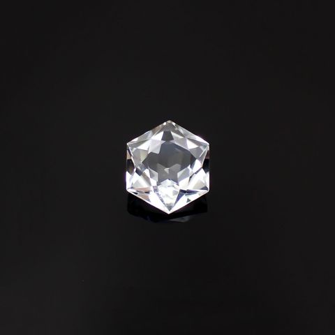 ◇ヘキサゴンカット◇ホワイトトパーズ ブラジル産 2.33ct[221119157]8x7.9mm前後