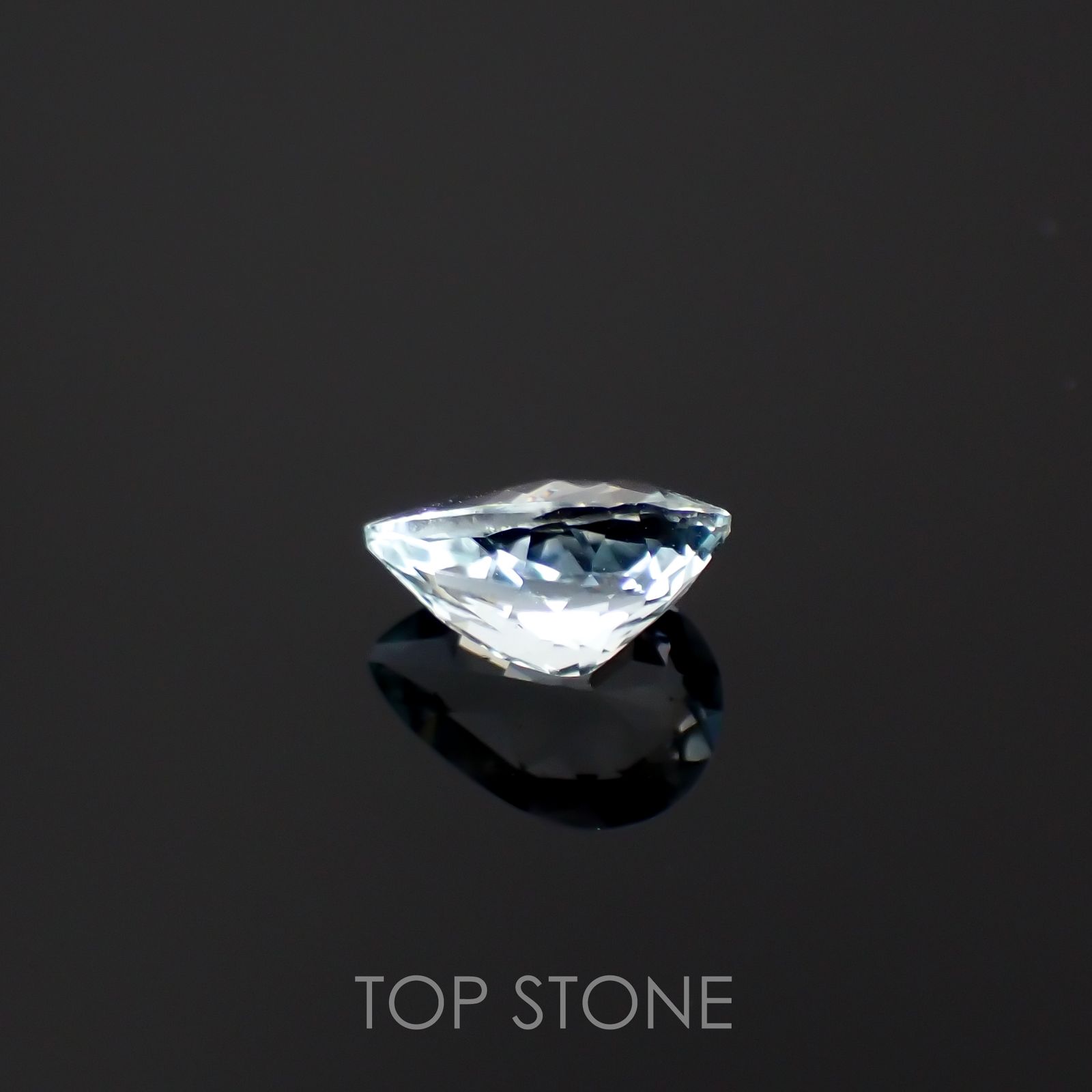 モンテブラサイト(宝石名モンテブラサイト)マダガスカル産 1.15ct 識別済[230120289]8.3x5.9mm前後