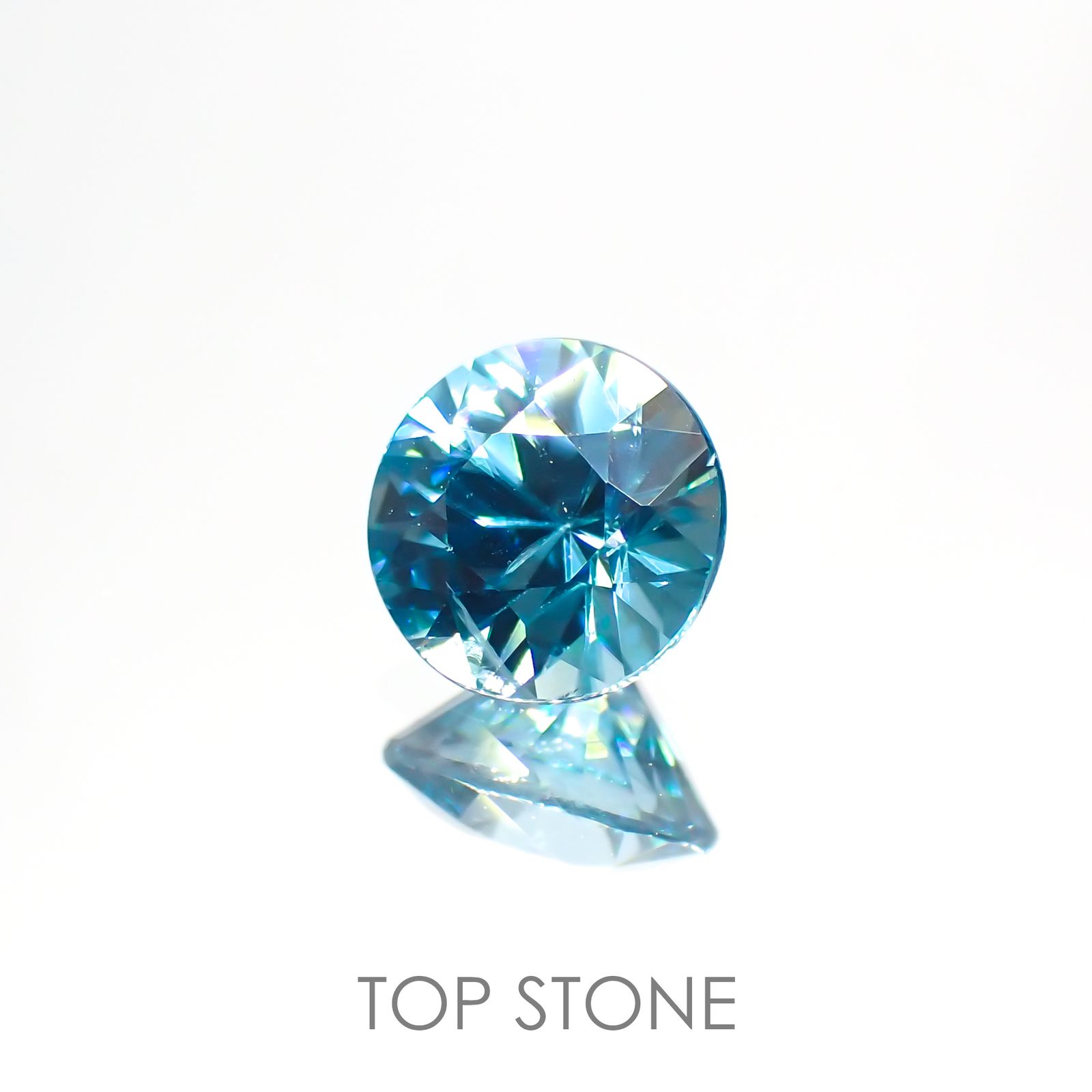 ブルージルコン(宝石名ジルコン) カンボジア産 1.90ct 識別済[20063293]7.1×7.1mm前後