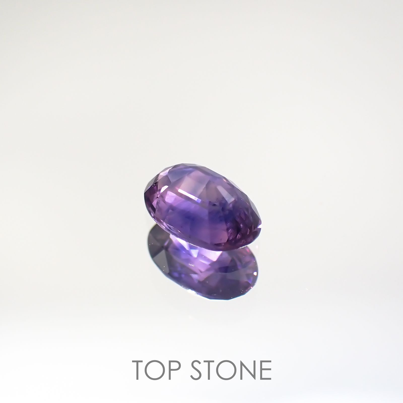 バイカラーサファイア(宝石名バイカラー・サファイア) タンザニア産 0.58ct 識別済[210711559]6×3.9mm前後