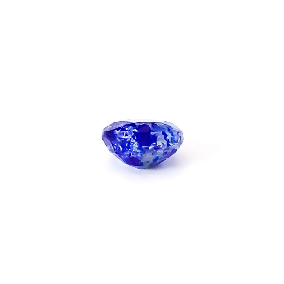 ラズライトインソーダライト フルオレッセンス アフガニスタン産 0.64ct / 5.9x5.8mm前後 [260431996]