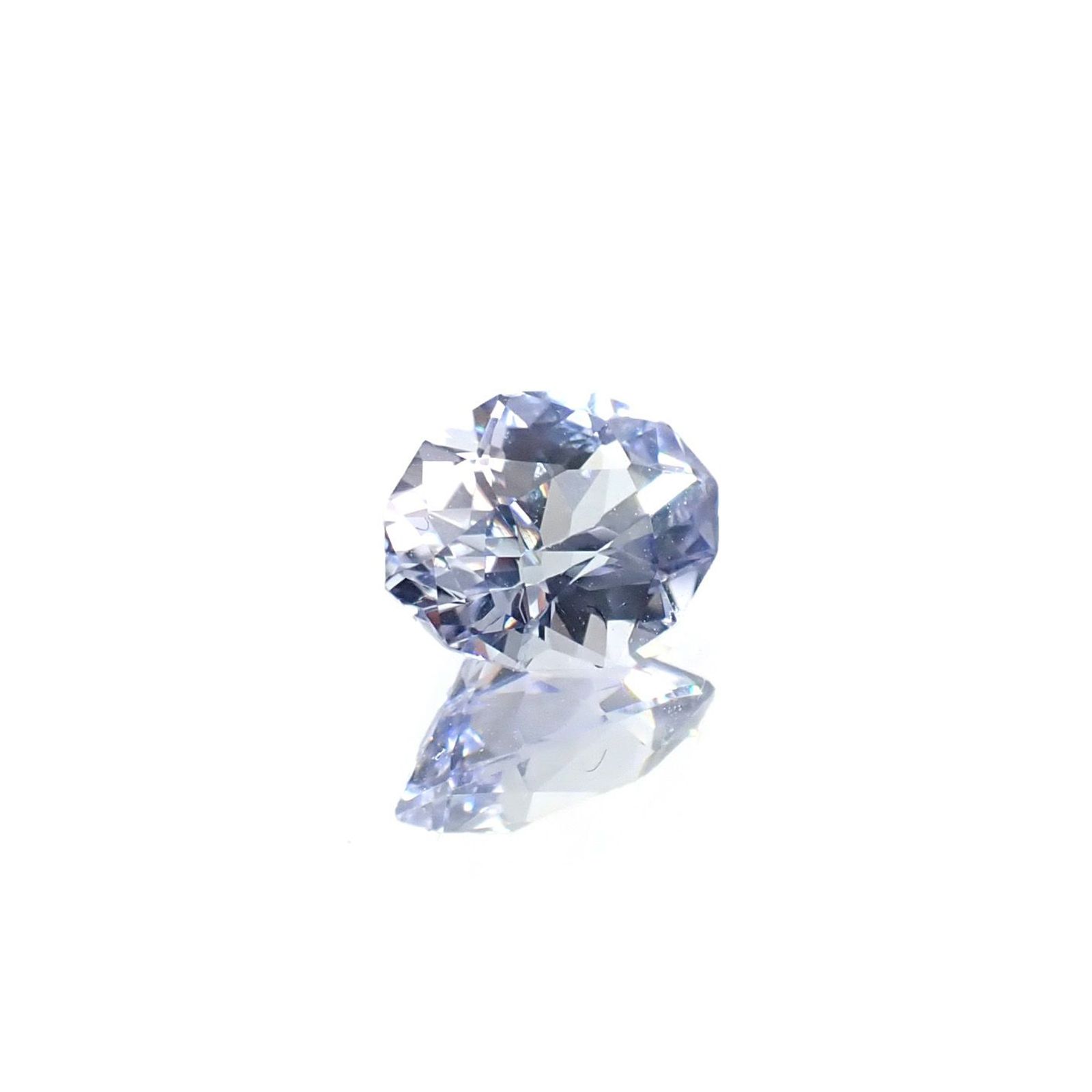 ◇カスタムカット◇アイスラベンダーゾイサイト 非加熱 タンザニア産 0.87ct / 7.3x5.7mm前後 [251031219]