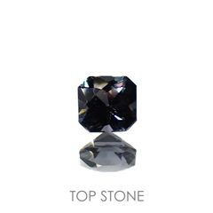 グレースピネル(宝石名スピネル)ビルマ/マダガスカル産 0.68ct 識別済[220716822]5x4.8mm前後
