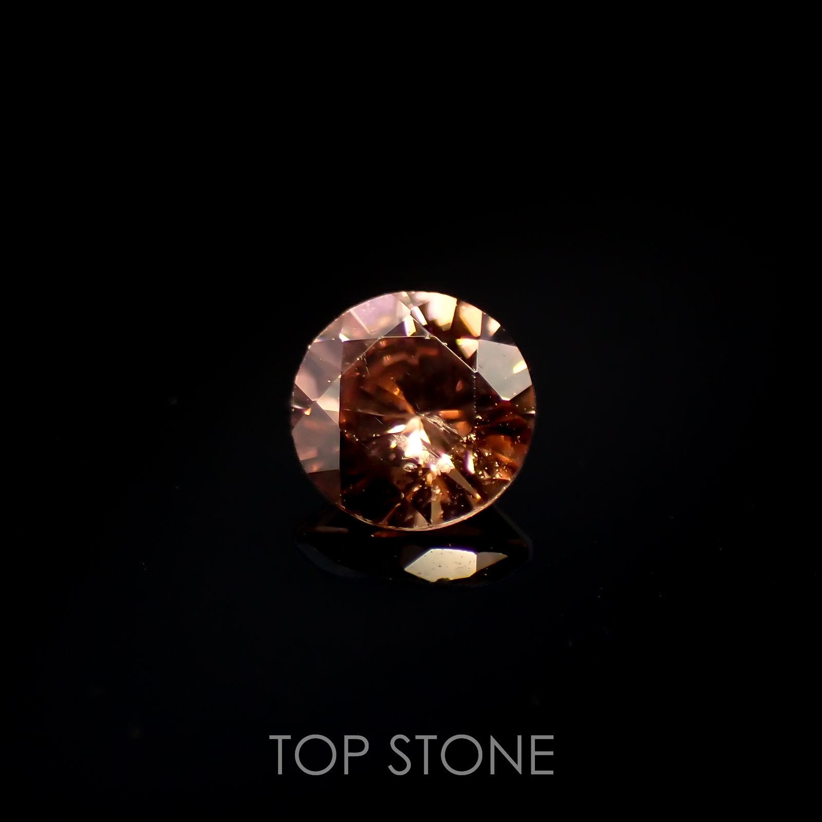 ライトピンクジルコン(宝石名ジルコン)スリランカ/カンボジア産 0.36ct 識別済[220716991]4.1x4.1mm前後