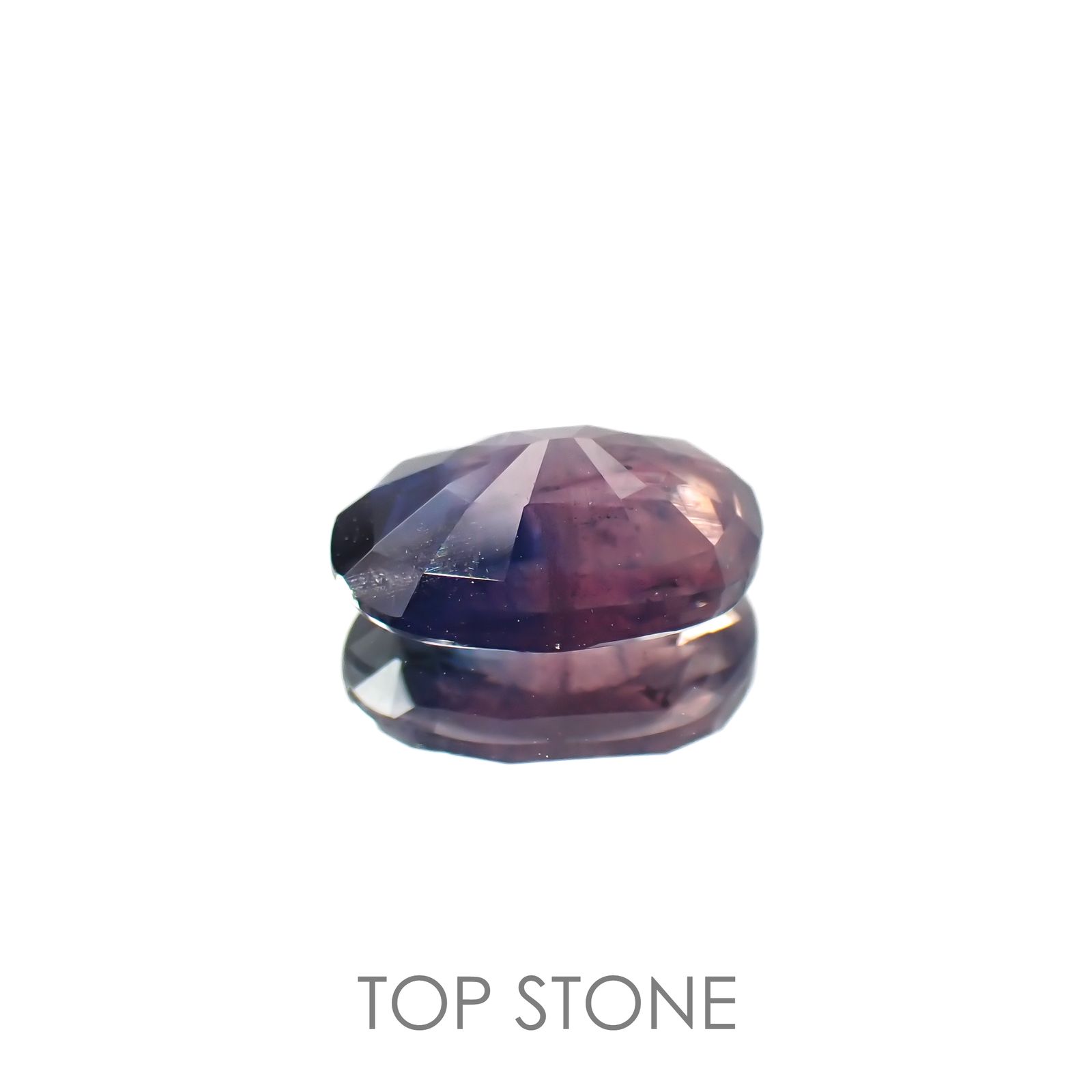 パープルサファイア(宝石名サファイア)カシミール産 1.466ct ソ付(彩珠)[221018938]8.3x6.1mm前後