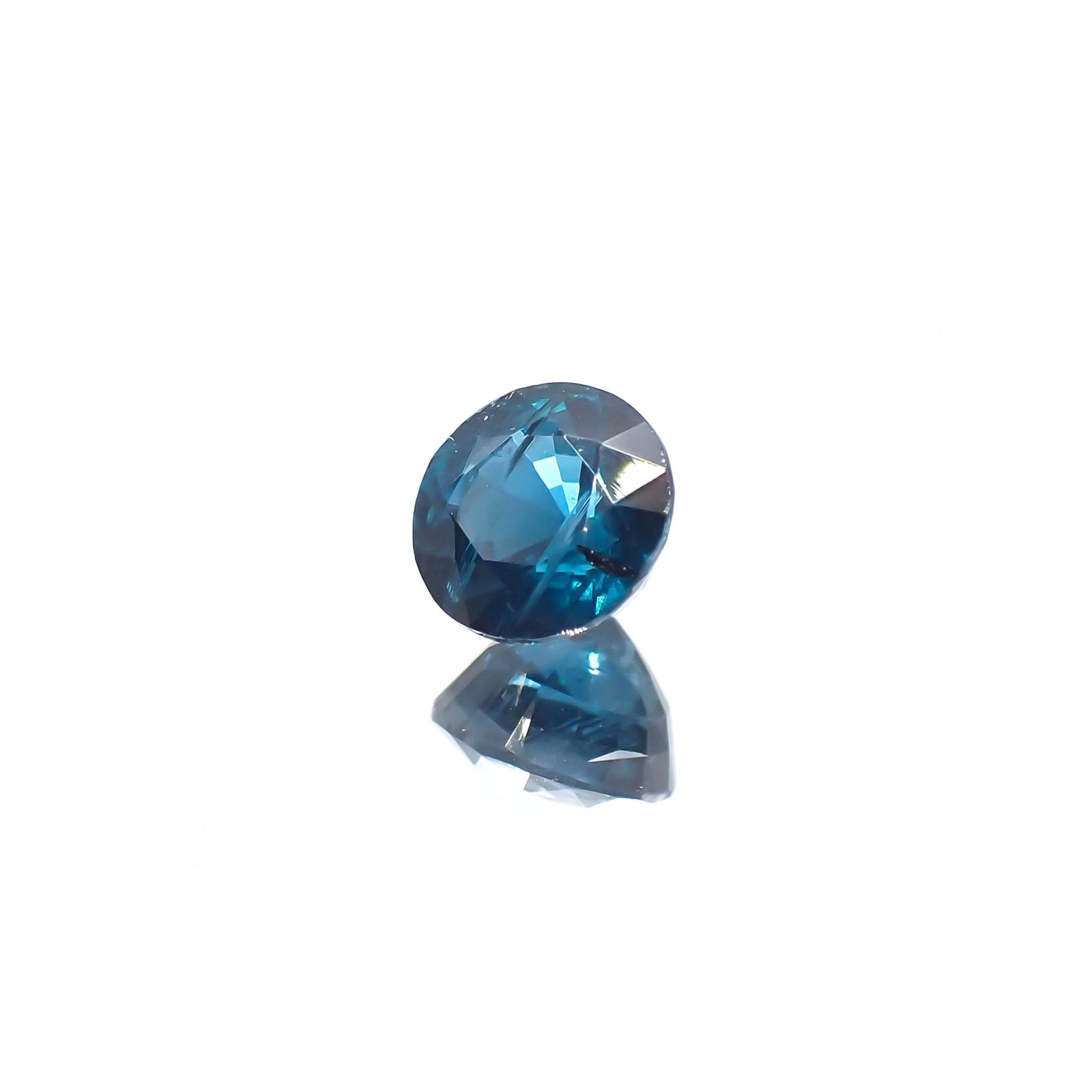 オーシャンブルーカイヤナイト(宝石名カイヤナイト) インド・オリッサ州産 2.06ct 識別済[210912370]7×7mm前後