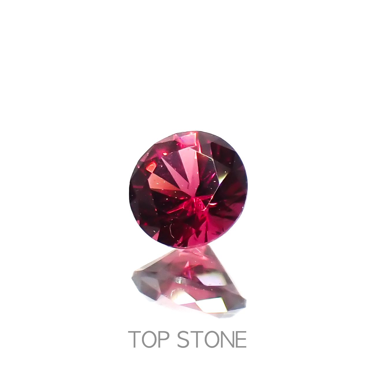 レッドスピネル ビルマ/マダガスカル産 0.20ct[230220545]3.6x3.5mm前後