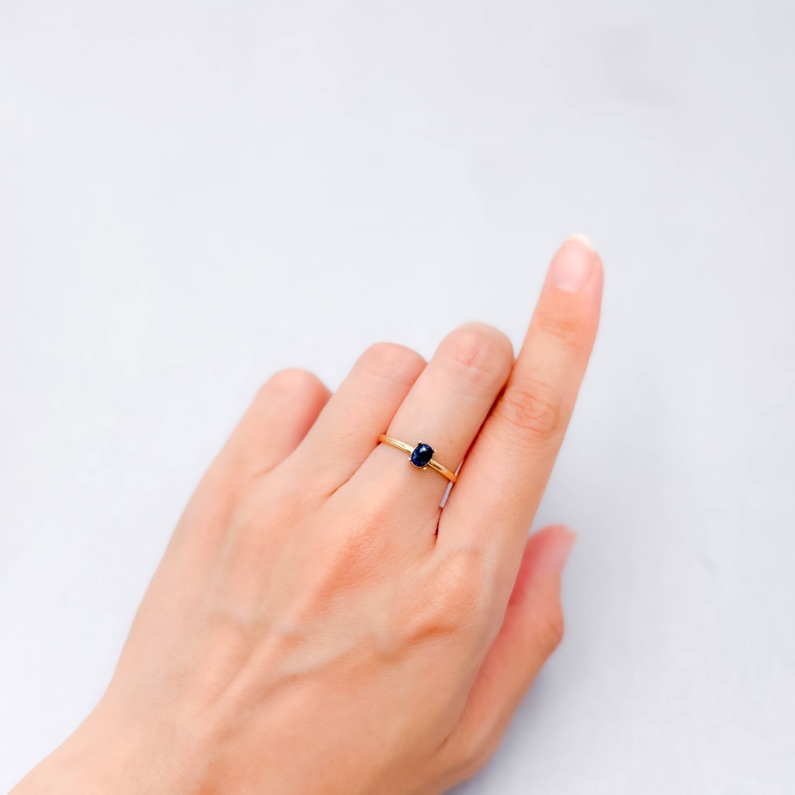 コバルトブルースピネル(宝石名ブルー・スピネル)タンザニア産 0.455ct ソ付(日独)[250730808]4.84x3.81mm前後