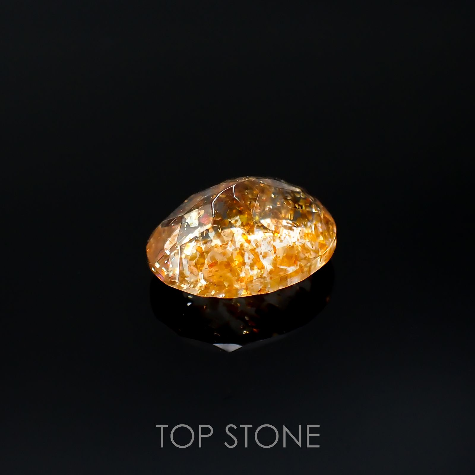 イリュージョンサンストーン インド産 1.77ct[220917577]8.9x7.1mm前後
