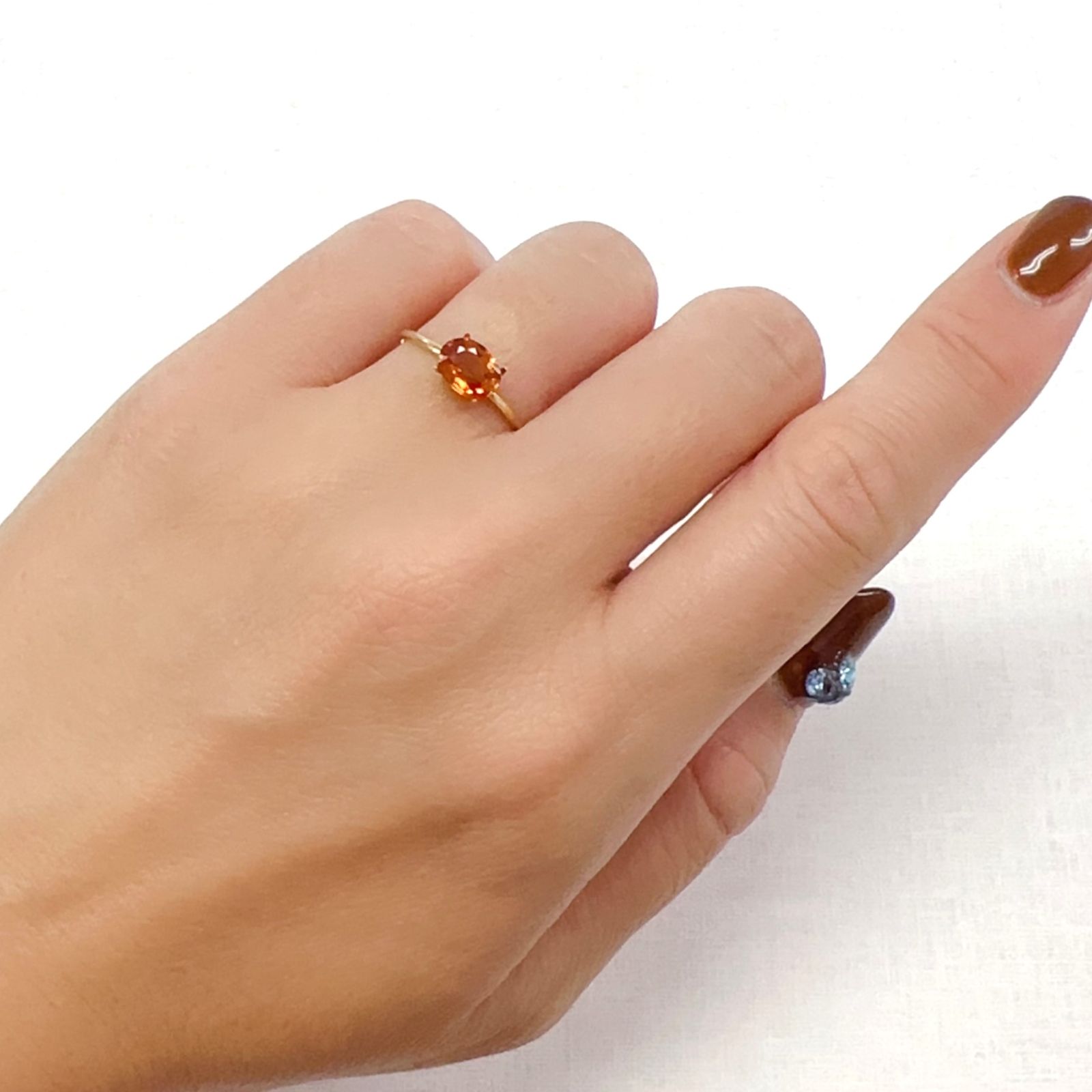 スペサルティンガーネット マンダリンオレンジカラー(宝石名スペサルティン・ガーネット)ナイジェリア産 0.88ct 識別済[231023855]7.1x5.3mm前後