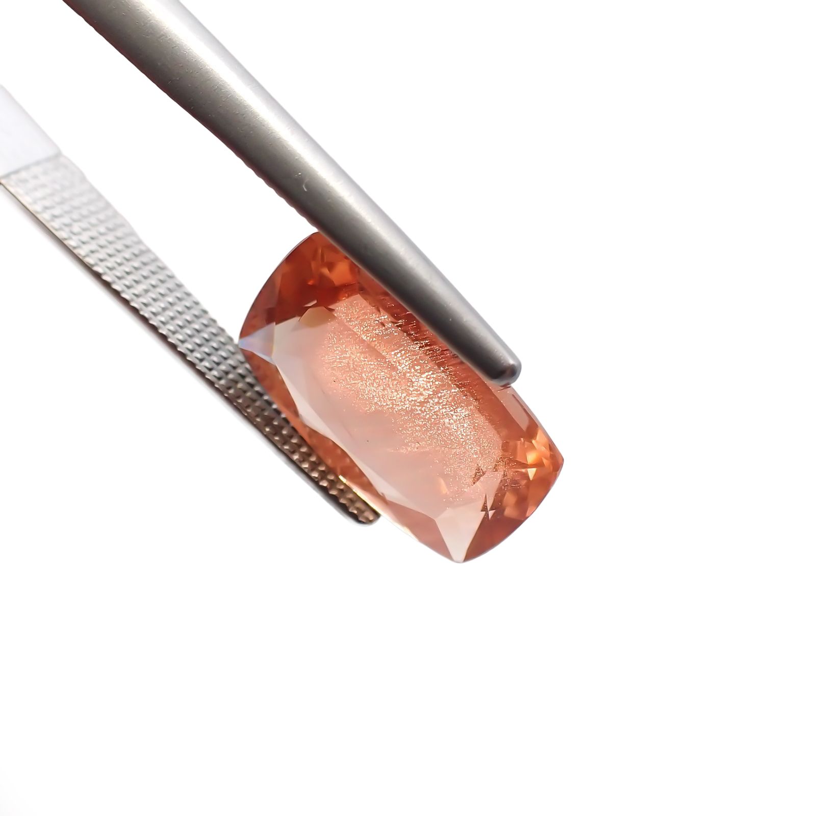 オレゴンサンストーン(宝石名ラブラドライト・サンストーン)アメリカ・オレゴン州産 ソ付(彩珠) 4.180ct / 13x8.5mm前後 [230622267]