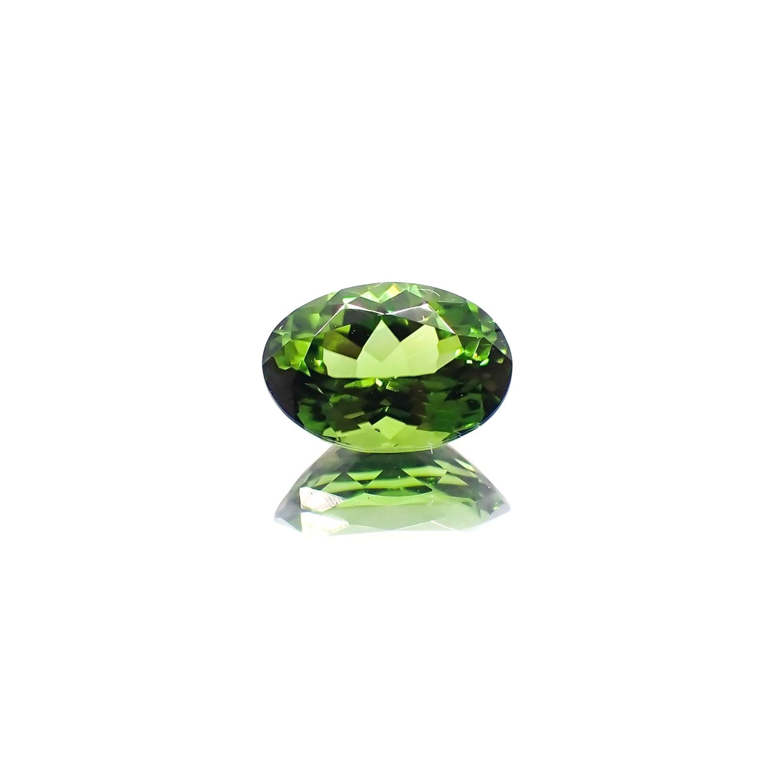 クロムトルマリン(宝石名バナジウム(クロム)・トルマリン)タンザニア産 ソ付(彩珠) 1.018ct / 7.8x5.4mm前後 [230823072]