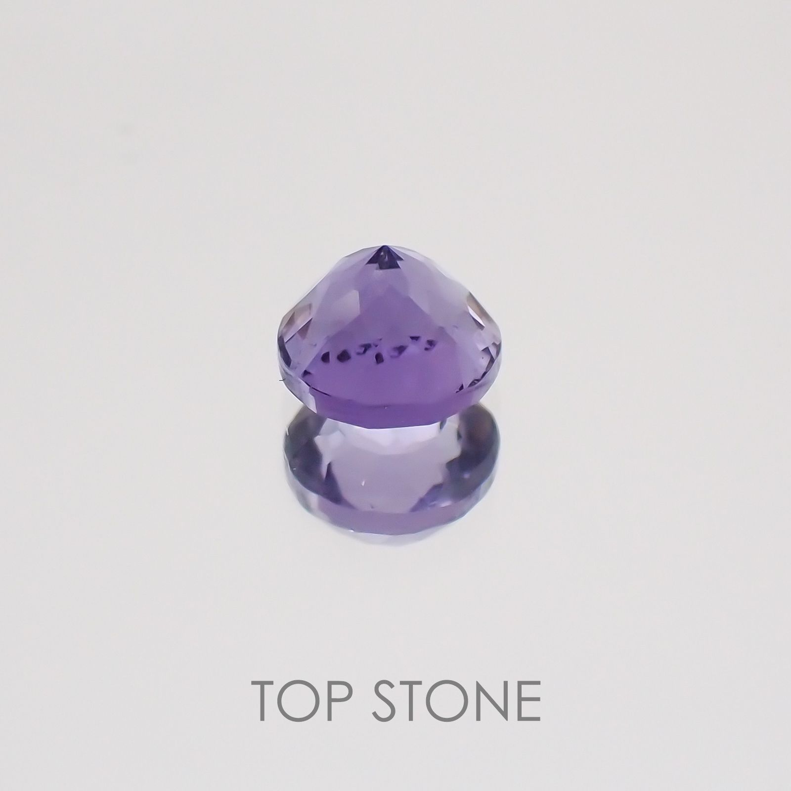 マリアライト(宝石名パープル・スキャポライト) タンザニア産 0.47ct 識別済[20128757]4.8×4.8mm前後