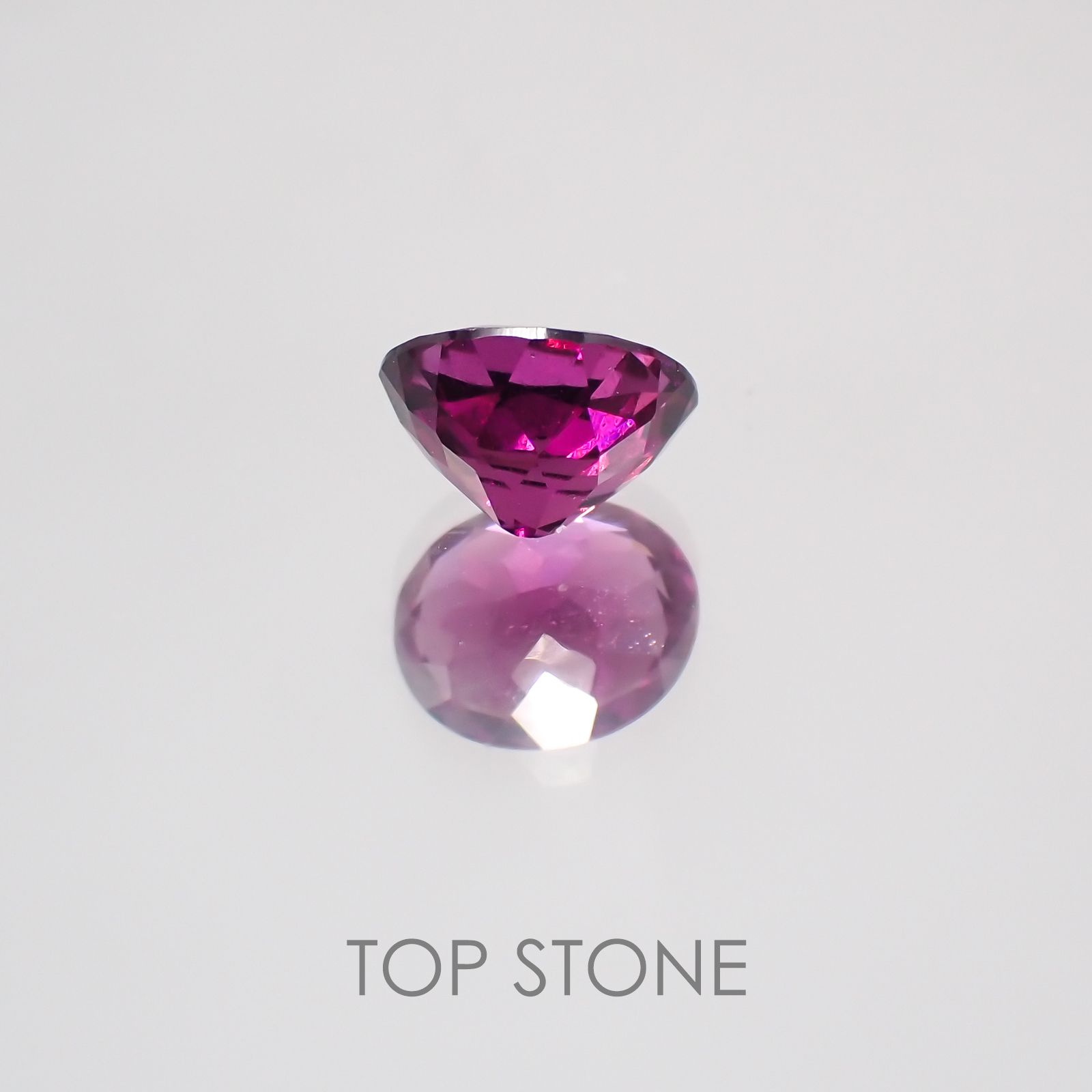 グレープガーネット ブラジル産 ルース 1.05ct[21019684]6.5×5.3mm前後