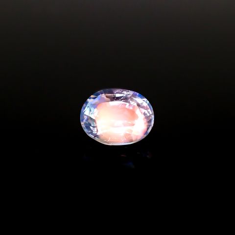 レインボームーンストーン マダガスカル産 1.12ct[240928968]7.5x5.8mm前後