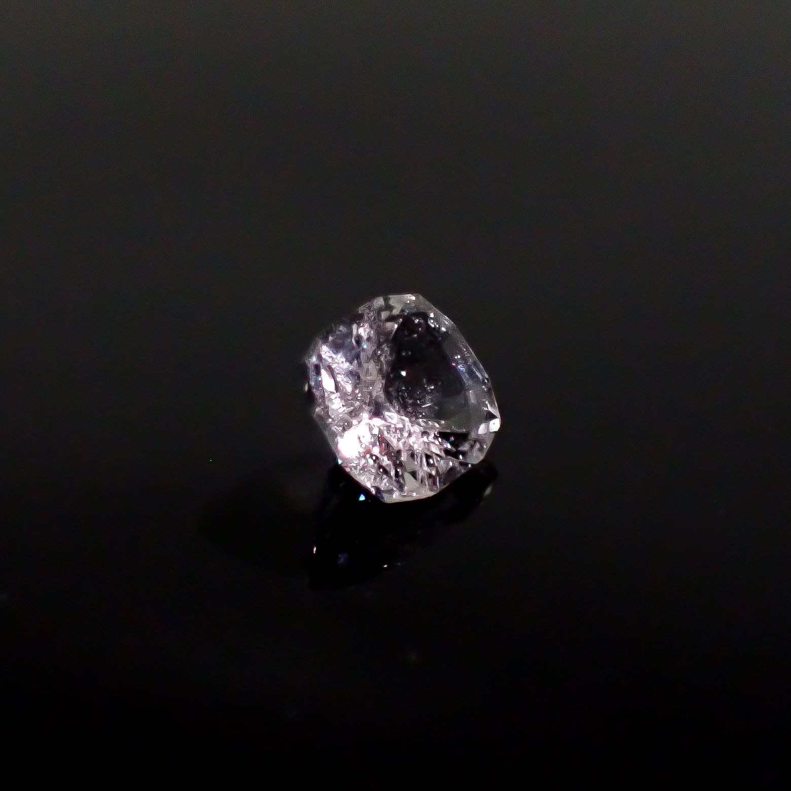 ◇カスタムカット◇ティンカーベルクォーツ ブラジル産 0.54ct[240628179]5.1x4.9mm前後