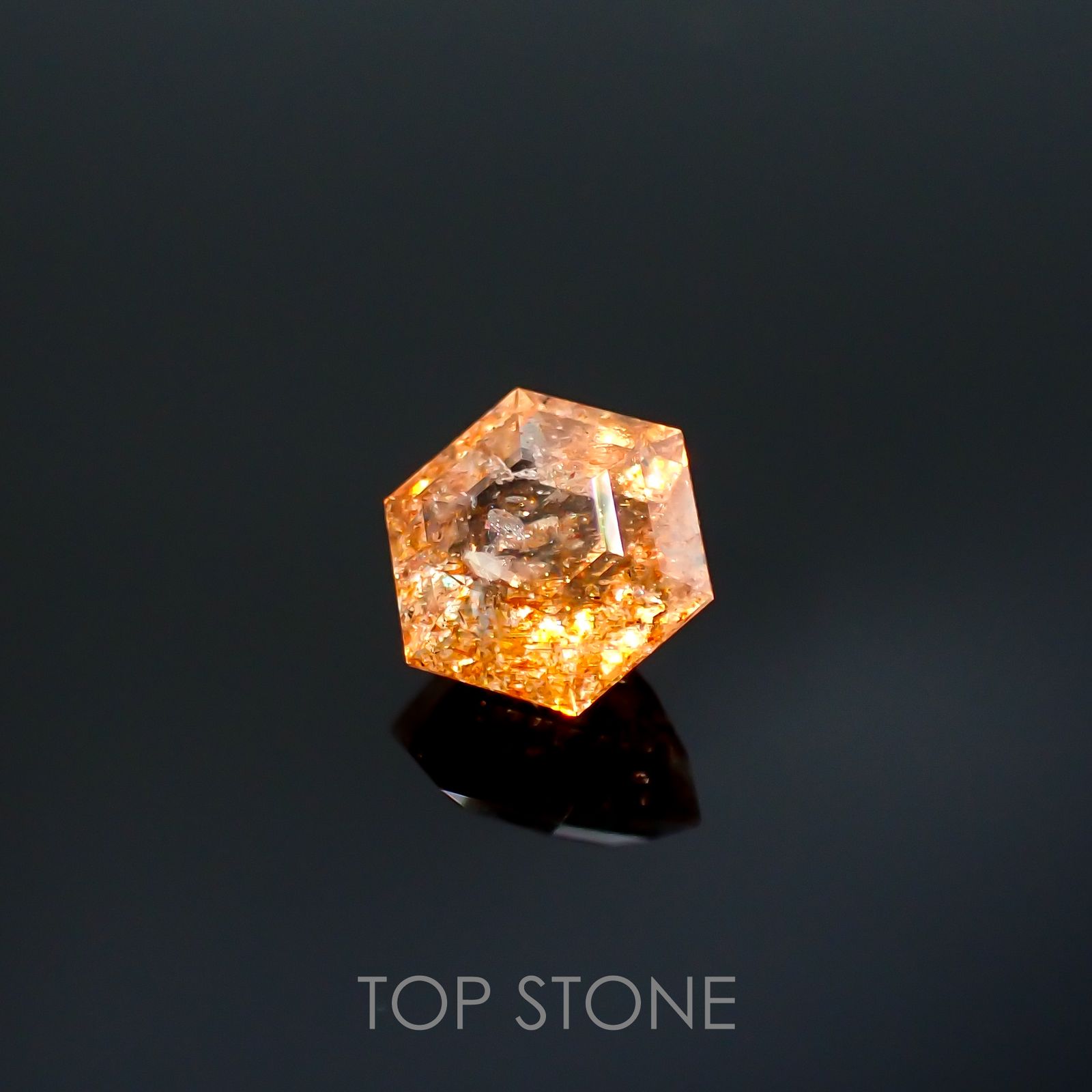 ◇ヘキサゴンカット◇イリュージョンサンストーン インド産 1.24ct[220115493]6.5x6.5mm前後