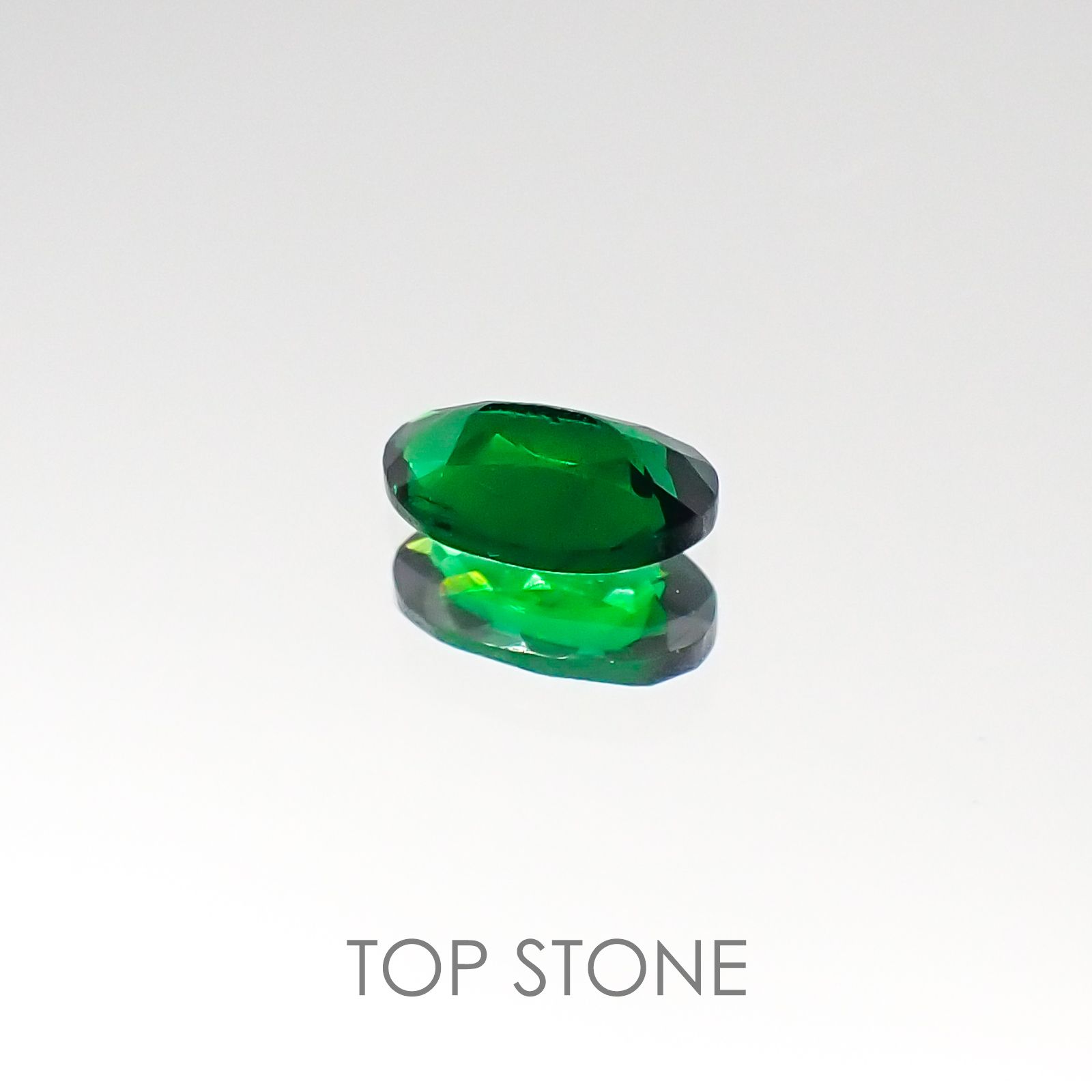 ツァボライト(宝石名グリーン グロッシュラー・ガーネット) タンザニア産 0.23ct 識別済[20095722]4.8×3mm前後