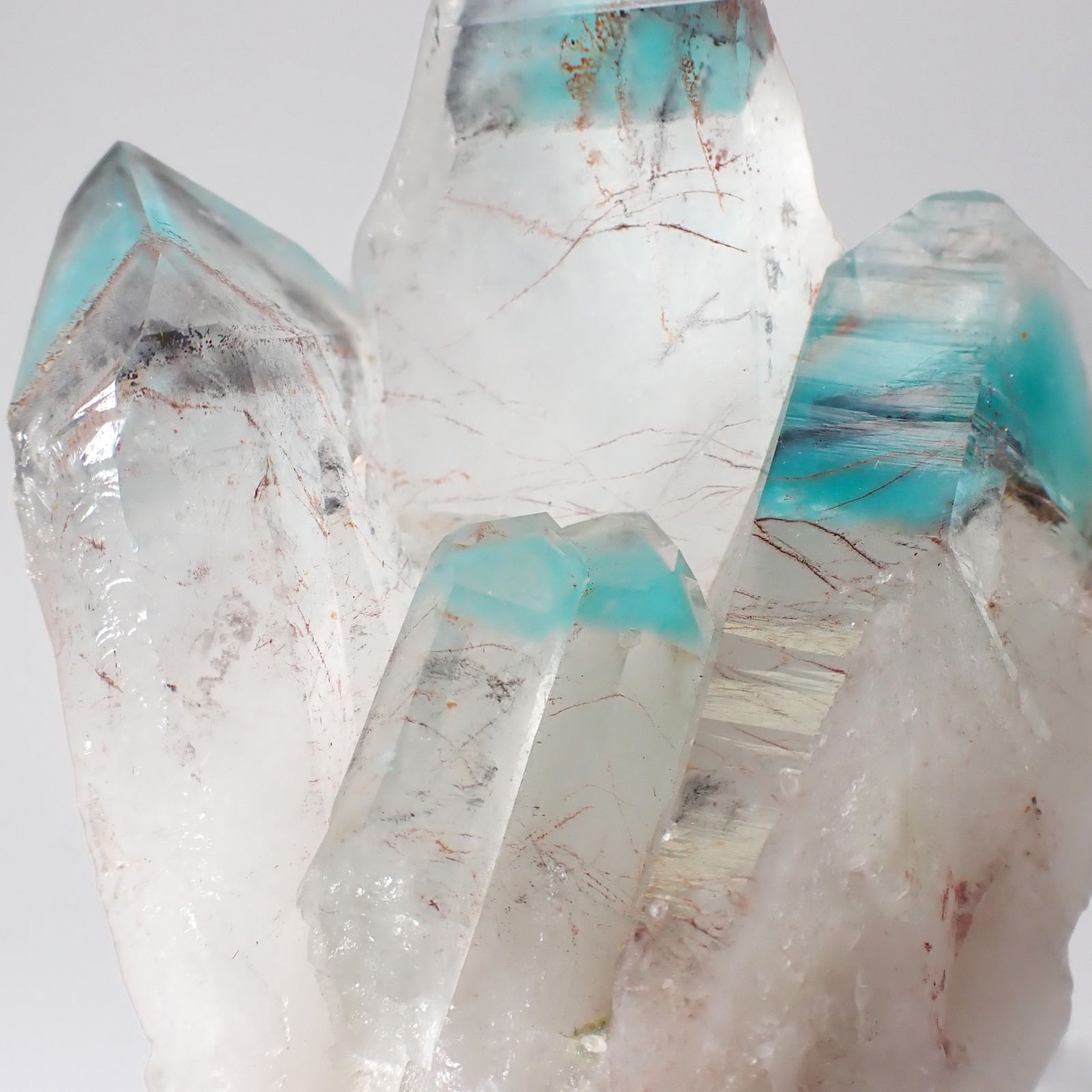 アホイトインクォーツ原石 南アフリカ・メッシーナ鉱山産 アクリル台座付き 378.48ct(75.69g) / 40.5x36.6x59.7mm前後 [260532293]